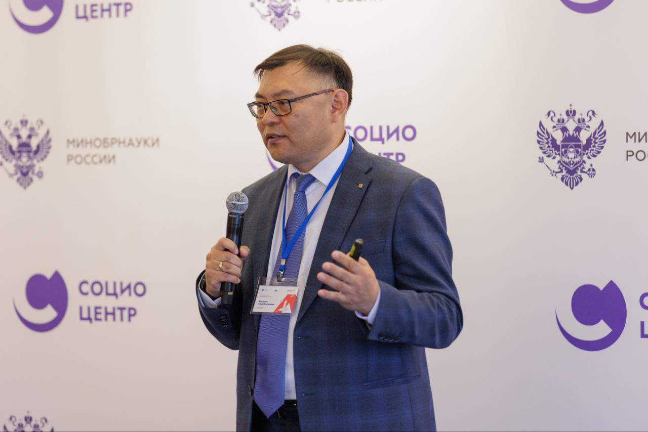 Дамдинов Алдар Валерьевич Биография Семья Фото
