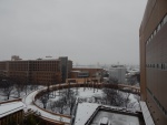 вид на учебный корпус TUFS из окна AA-Ken в единственный снежный день